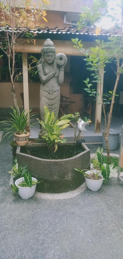 Liang House And Hostel Ubud Exteriör bild