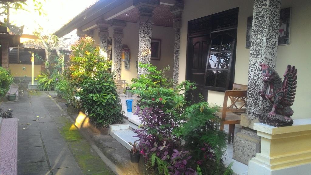 Liang House And Hostel Ubud Exteriör bild