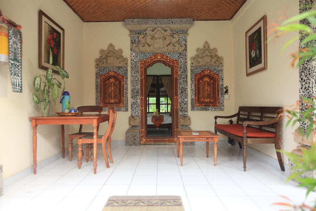 Liang House And Hostel Ubud Exteriör bild